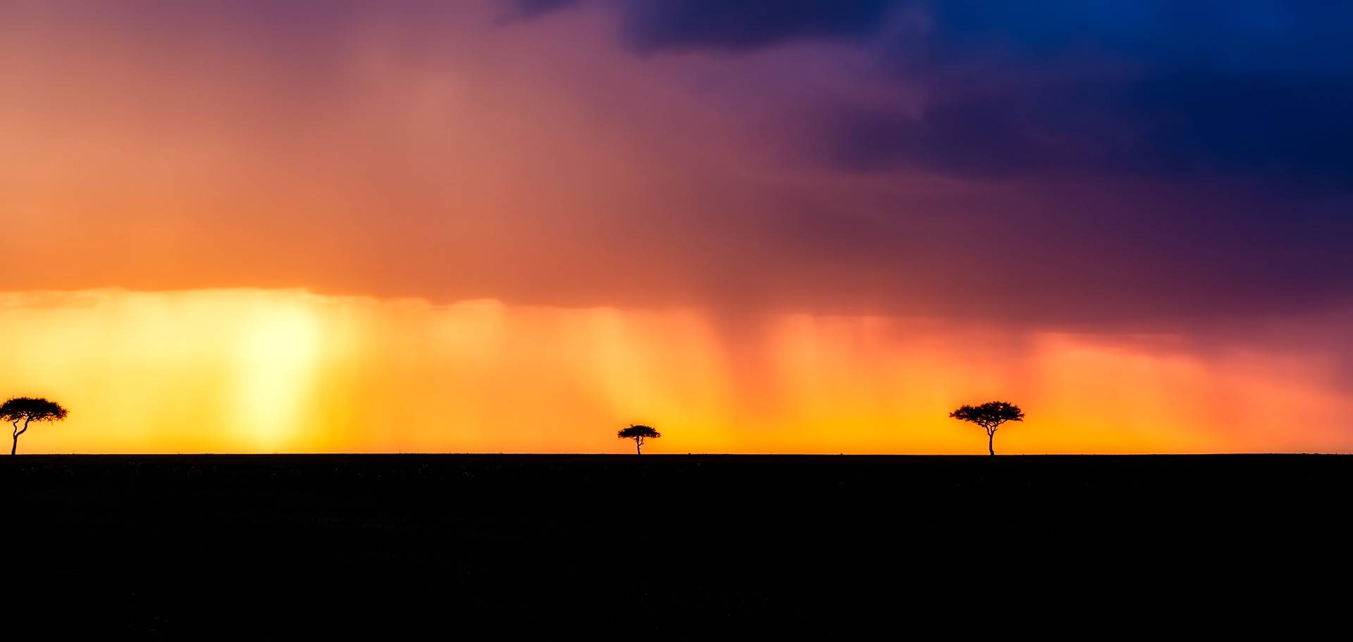 tramonto infuocato in Kenya