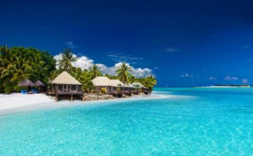 Spiaggia alle isole Fiji